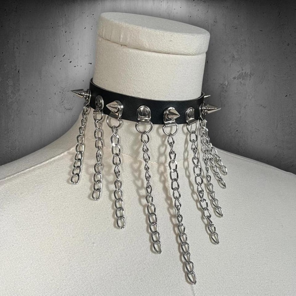 Black PU Spike Studded Chain Choker Necklace - Picture 2 of 7